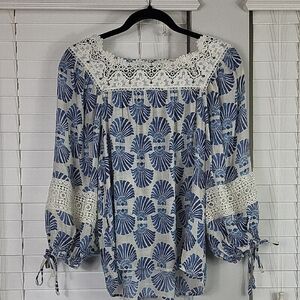 Zac & Rachel Blue and White Blouse with Lace Detail. Size S